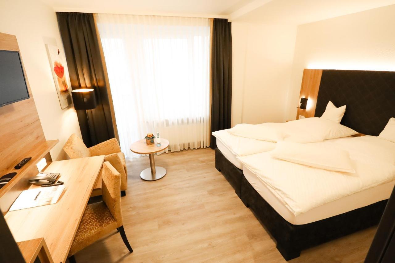 Hotel Wiehen-Therme Hullhorst Eksteriør billede