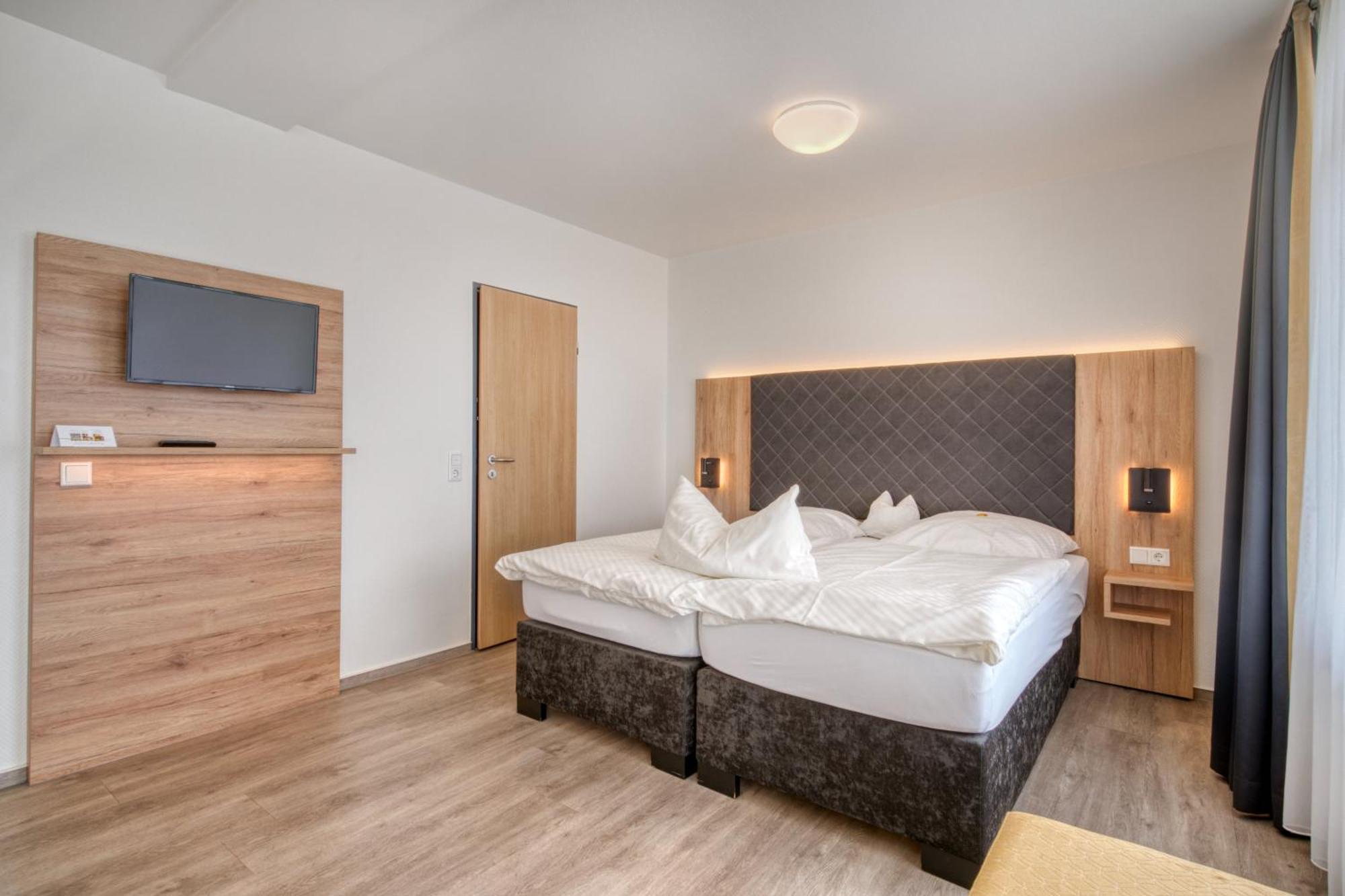 Hotel Wiehen-Therme Hullhorst Eksteriør billede
